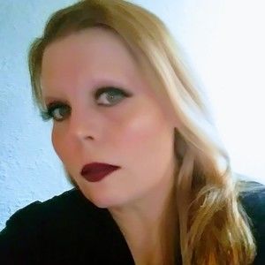 Meet your Posher, Ann